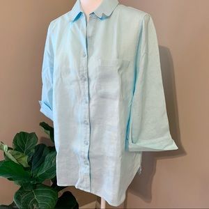 Chico’s 100% linen size 1.5, 10, medium light blue button front top